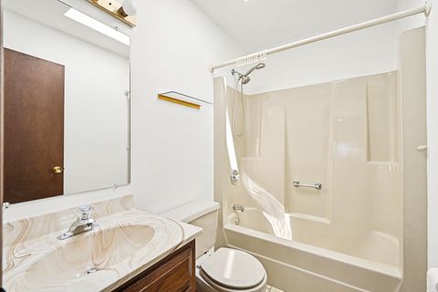 Tiny photo for Orland Park, IL 60462 (MLS # 12624758)