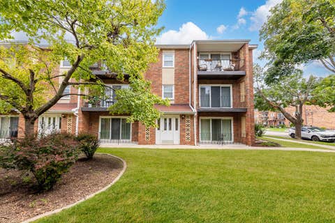 Tiny photo for 6416 W 64th Place #3A, Chicago, IL 60638 (MLS # 12739085)