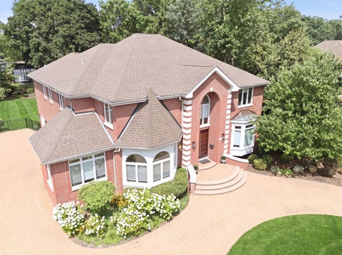 Photo of 1464 Tyrell Avenue, Park Ridge, IL 60068 (MLS # 12709369)