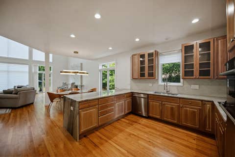 Tiny photo for 1464 Tyrell Avenue, Park Ridge, IL 60068 (MLS # 12709369)
