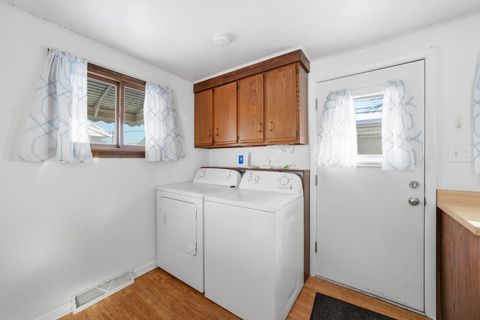 Tiny photo for 8765 S Beck Place, Hometown, IL 60456 (MLS # 12557008)