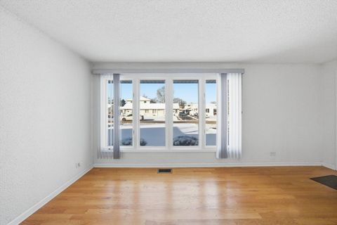 Tiny photo for 8765 S Beck Place, Hometown, IL 60456 (MLS # 12557008)