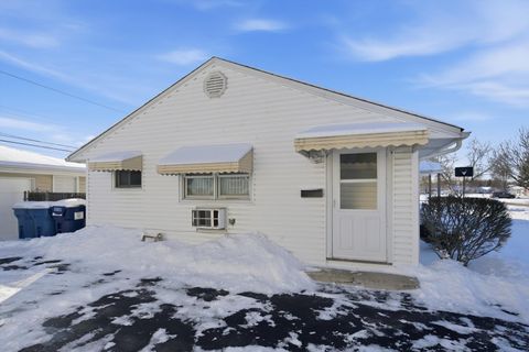 Tiny photo for 8765 S Beck Place, Hometown, IL 60456 (MLS # 12557008)