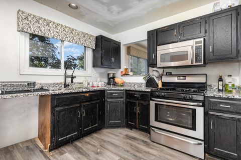 Tiny photo for 504 Flanagan Drive #A, Minooka, IL 60447 (MLS # 12479868)