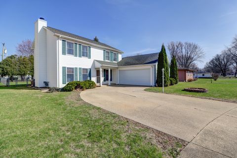 Tiny photo for 1902 19th Avenue, Sterling, IL 61081 (MLS # 12606932)