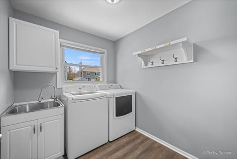 Tiny photo for Algonquin, IL 60102 (MLS # 12614350)