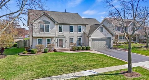 Photo of Algonquin, IL 60102 (MLS # 12614350)