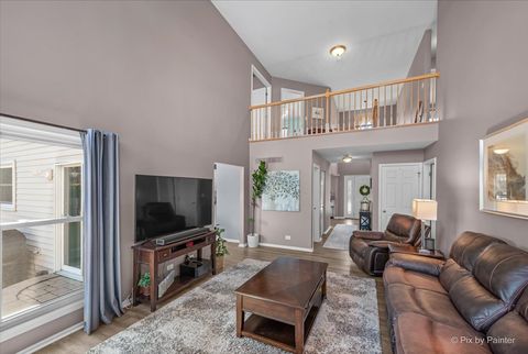 Tiny photo for Algonquin, IL 60102 (MLS # 12614350)