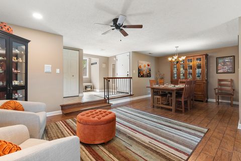 Tiny photo for 11210 S Cherry Court #52C, Palos Hills, IL 60465 (MLS # 12477586)