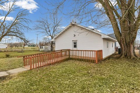 Tiny photo for 242 E Pine Street, Paxton, IL 60957 (MLS # 12540861)
