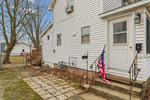 Tiny photo for 242 E Pine Street, Paxton, IL 60957 (MLS # 12540861)