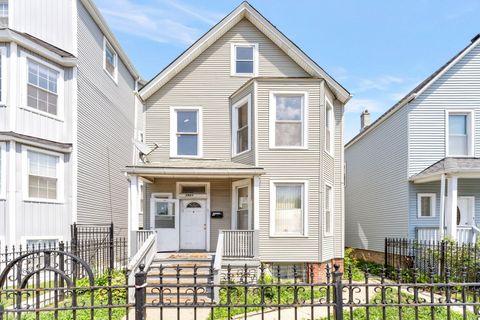 1921 N Pulaski Road 2 Chicago IL 60639