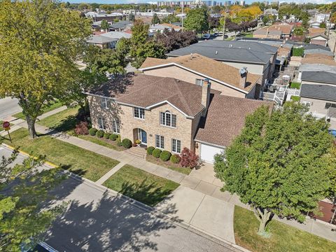 A home in Norridge