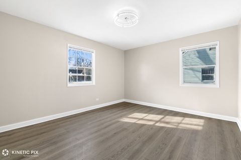 Tiny photo for 1412 W Broadview Avenue, Crete, IL 60417 (MLS # 12572345)