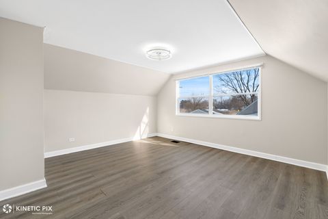 Tiny photo for 1412 W Broadview Avenue, Crete, IL 60417 (MLS # 12572345)