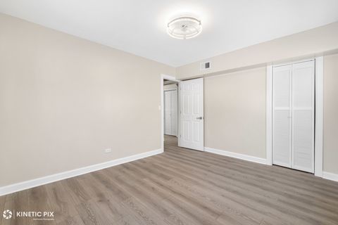 Tiny photo for 1412 W Broadview Avenue, Crete, IL 60417 (MLS # 12572345)