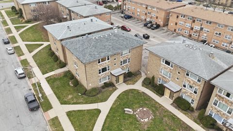 Tiny photo for 3172 W Meadow Lane Drive #26, Merrionette Park, IL 60803 (MLS # 12590251)