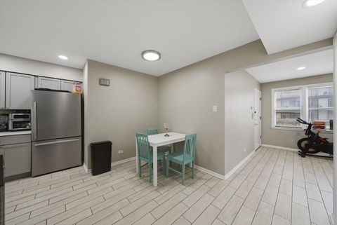 Tiny photo for 3172 W Meadow Lane Drive #26, Merrionette Park, IL 60803 (MLS # 12590251)