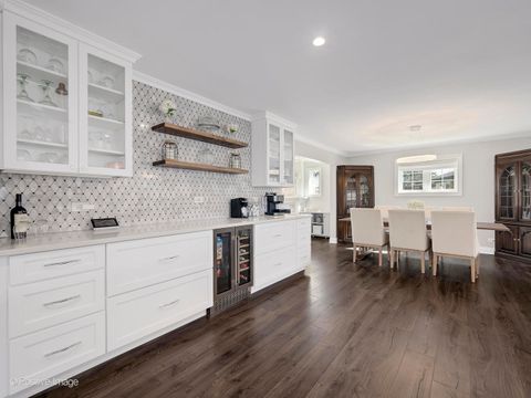 Tiny photo for 5214 Howard Avenue, Western Springs, IL 60558 (MLS # 12419064)