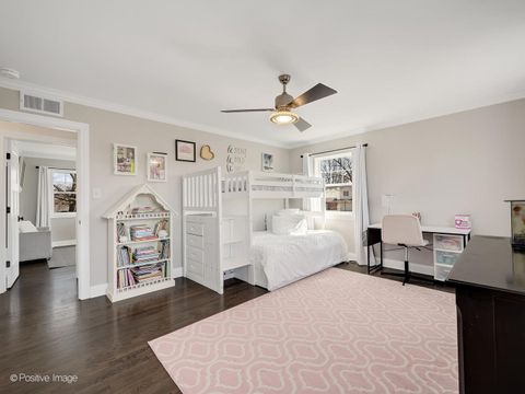 Tiny photo for 5214 Howard Avenue, Western Springs, IL 60558 (MLS # 12419064)