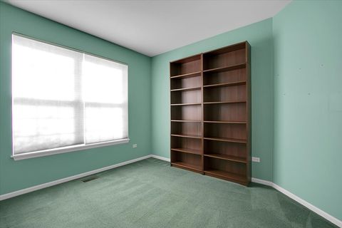 Tiny photo for 16012 Carillon Lakes Court, Crest Hill, IL 60403 (MLS # 12484957)