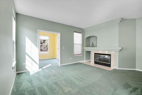 Tiny photo for 16012 Carillon Lakes Court, Crest Hill, IL 60403 (MLS # 12484957)