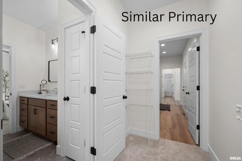 Tiny photo for 4711 WILLOW Circle, Davenport, IA 52806 (MLS # QC4269993)