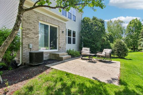Tiny photo for 916 KINGS CANYON Drive, Streamwood, IL 60107 (MLS # 12652144)