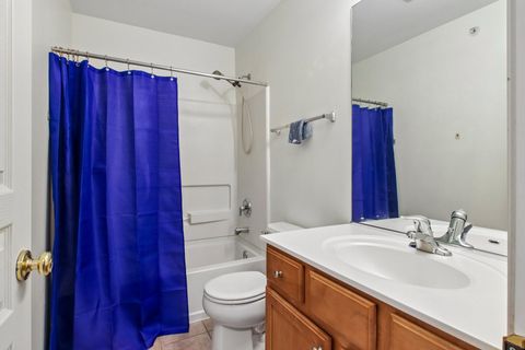 Tiny photo for 916 KINGS CANYON Drive, Streamwood, IL 60107 (MLS # 12652144)