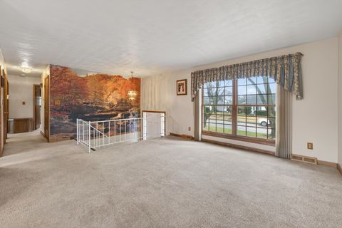 Tiny photo for 623 Colonial Drive, DeKalb, IL 60115 (MLS # 12584123)