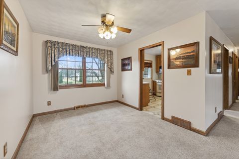 Tiny photo for 623 Colonial Drive, DeKalb, IL 60115 (MLS # 12584123)