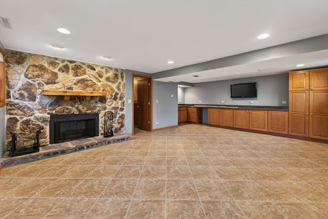 Tiny photo for 623 Colonial Drive, DeKalb, IL 60115 (MLS # 12584123)