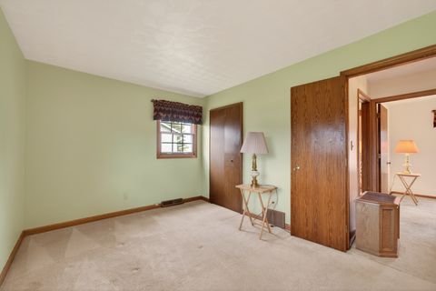 Tiny photo for 623 Colonial Drive, DeKalb, IL 60115 (MLS # 12584123)