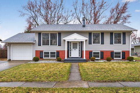 Tiny photo for 623 Colonial Drive, DeKalb, IL 60115 (MLS # 12584123)