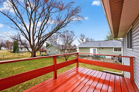 Tiny photo for 623 Colonial Drive, DeKalb, IL 60115 (MLS # 12584123)