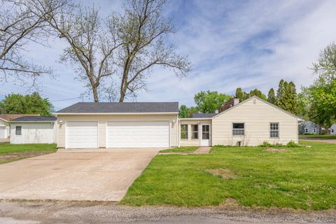 Tiny photo for 2330 39th Street, Rock Island, IL 61201 (MLS # 12629143)