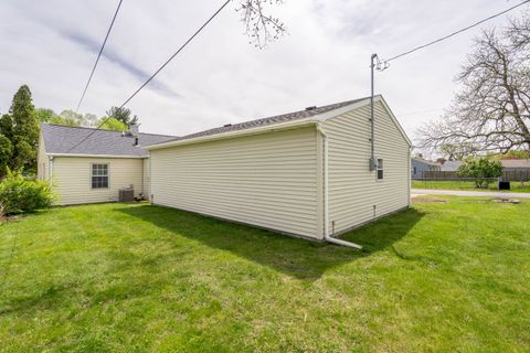 Tiny photo for 2330 39th Street, Rock Island, IL 61201 (MLS # 12629143)