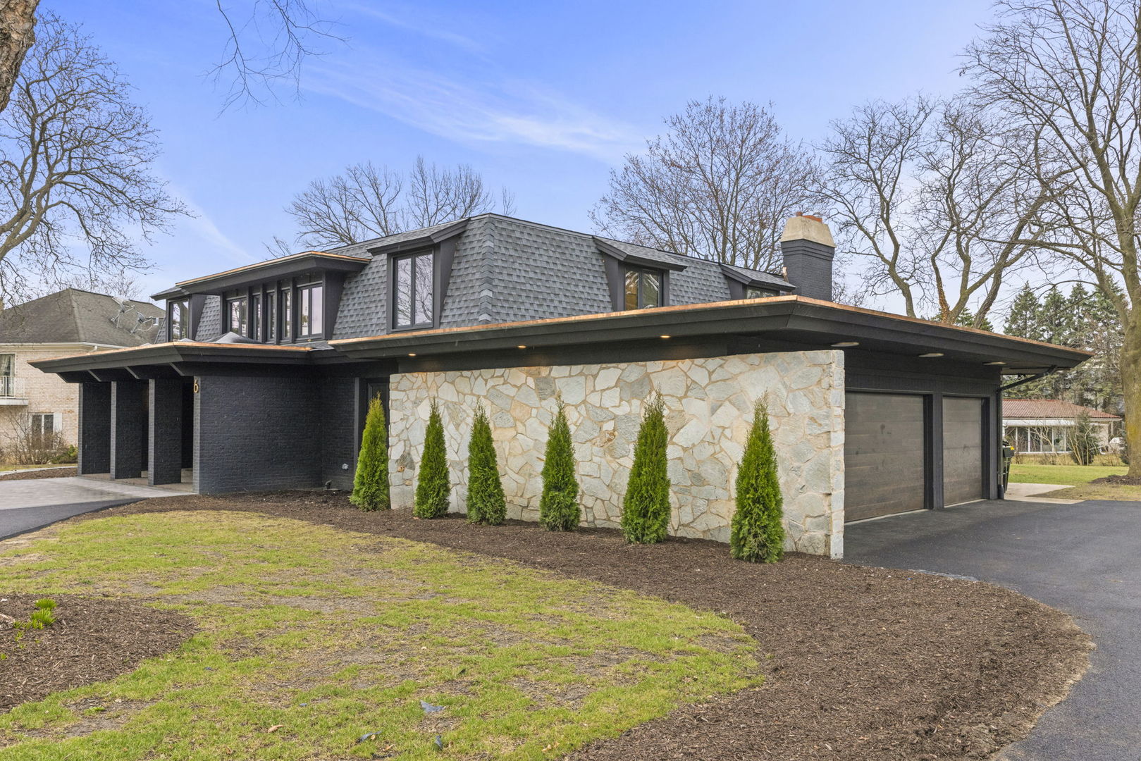 6 Charleton Place
