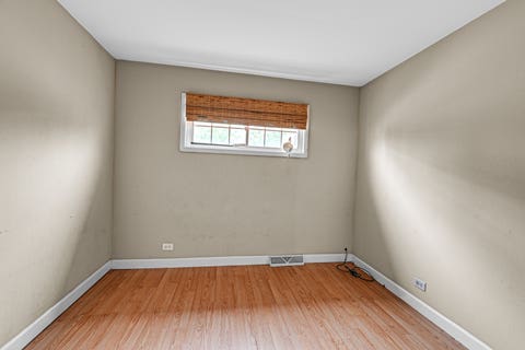 Tiny photo for 16410 Laura Lane, Oak Forest, IL 60452 (MLS # 12733934)