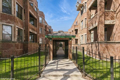 Tiny photo for 6106 S Dorchester Avenue #2W, Chicago, IL 60637 (MLS # 12471575)