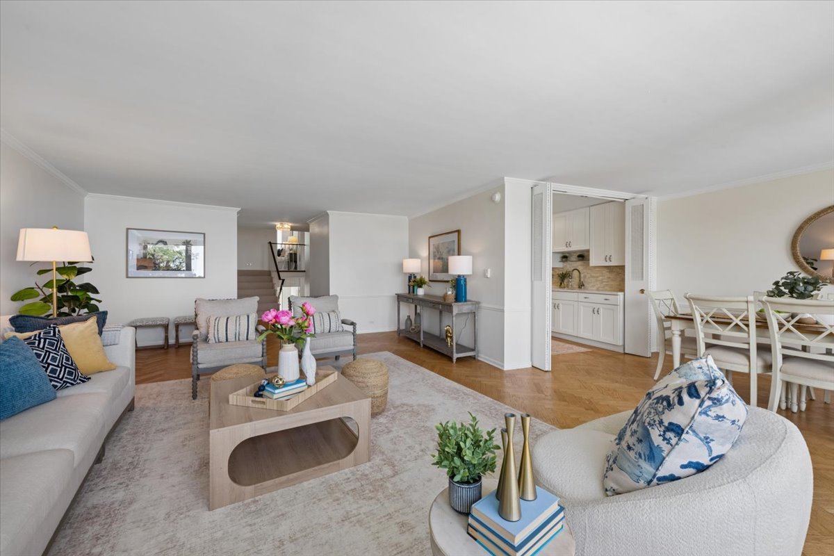 1630 Sheridan Road 4H