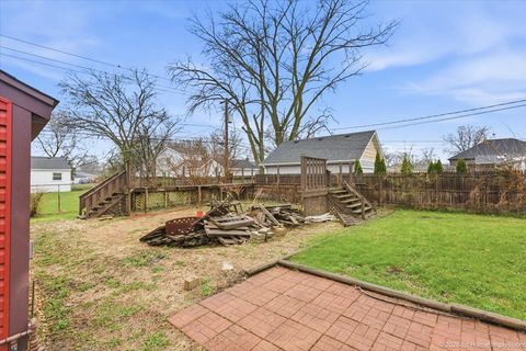 Tiny photo for 7817 W 98th Place, Hickory Hills, IL 60457 (MLS # 12611426)