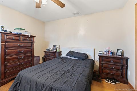 Tiny photo for 7817 W 98th Place, Hickory Hills, IL 60457 (MLS # 12611426)