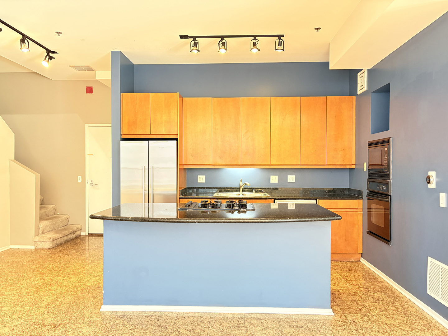130 S Canal Street 9M