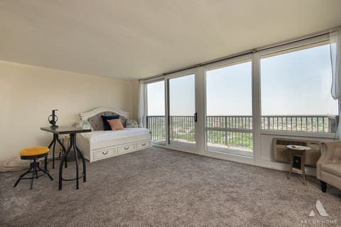 Tiny photo for 3001 S Michigan Avenue #2406, Chicago, IL 60616 (MLS # 12727710)