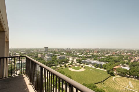 Tiny photo for 3001 S Michigan Avenue #2406, Chicago, IL 60616 (MLS # 12727710)