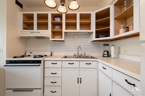 Tiny photo for 3001 S Michigan Avenue #2406, Chicago, IL 60616 (MLS # 12727710)