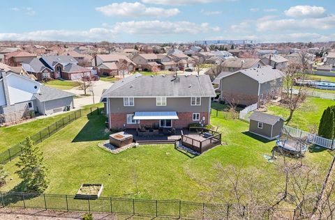 Tiny photo for 19328 Woodfield Court, Tinley Park, IL 60487 (MLS # 12592449)