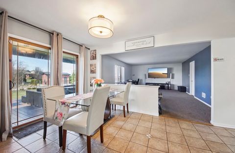 Tiny photo for 19328 Woodfield Court, Tinley Park, IL 60487 (MLS # 12592449)