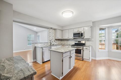 Tiny photo for 14 Buchanan Lane, Streamwood, IL 60107 (MLS # 12448200)